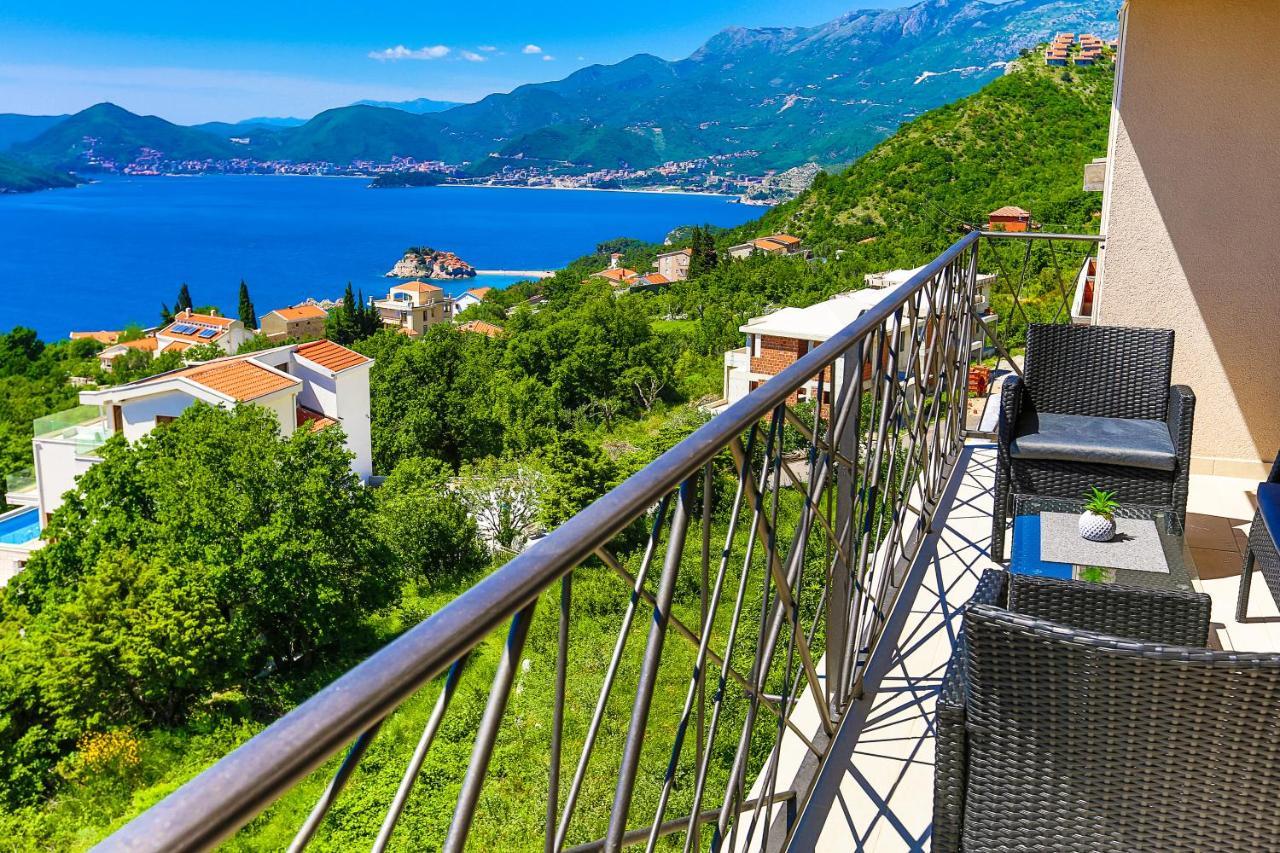 Apartmani Visum Sveti Stefan Exterior photo